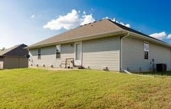 260 Towne Loop, Marshfield, MO 65706
