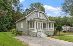 323 Pearl St, Gardner, MA 01440