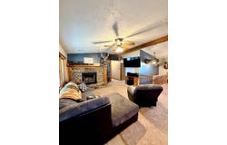 3602 Cedar Crest, Oakley, KS 67748