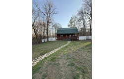 8914 Martin Martin Rd, Henderson, KY 42420