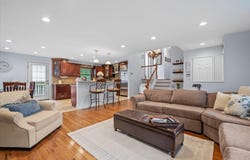 15 Eleanor Road, Plainview, NY 11803