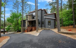 245 Gnarly Maple Trail, Broken Bow, OK 74728