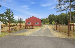 24137 WARTHEN Rd, Elmira, OR 97437
