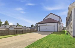 8 Regents Park, Bryant, AR 72022