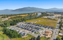 668 MOSCOW St, Sandpoint, ID 83864