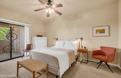 2550 E River Road, Tucson, AZ 85718