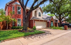 3838 Canot Lane, Addison, TX 75001