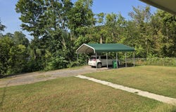 312 N Eighth St, LaFollette, TN 37766