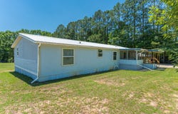 1462 Mccauley Road, Baker, FL 32531