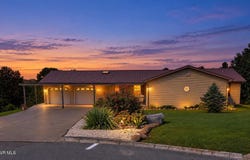 130 Earlington Drive, Greeneville, TN 37743