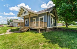 610 Fruitt Avenue, McCallsburg, IA 50154