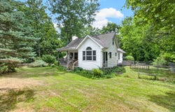 11736 E D Avenue, Richland, MI 49083