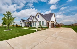 43 Ohanlon Drive, Van Alstyne, TX 75495