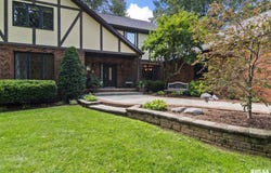 3508 BLUFF Road, Springfield, IL 62711-9667