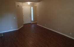 208 Juniper St, Georgetown, TX 78626