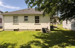 820 E 20th St, Owensboro, KY 42303
