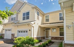 6 Alexanders Rd, Allamuchy Twp., NJ 07840-3834