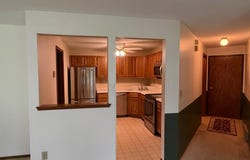 1570 Wheelock Lane, Saint Paul, MN 55117