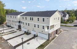 621 COMMONWEALTH Drive, Yorktown, VA 23693