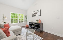 208 E 6th Street, Washington, MO 63090