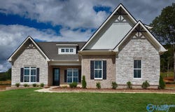 11 Devereux Place, Gurley, AL 35748