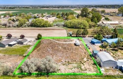 3755 N 2381 E, Filer, ID 83328