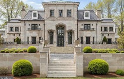 2801 RIVERTON ROAD, MOORESTOWN, NJ 08057