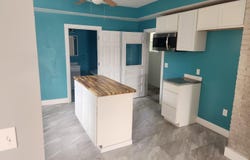 280 6th Avenue, Manistee, MI 49660