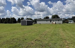 2083 S Friendship Drive, Paragon, IN 46166