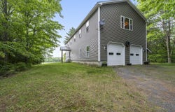 21 Burns Drive, Clinton, ME 04927