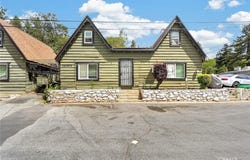 23762 Manzanita Drive, Crestline, CA 92325