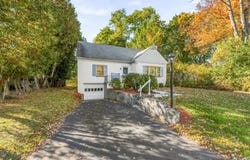 28 Center Avenue, Poughkeepsie, NY 12601