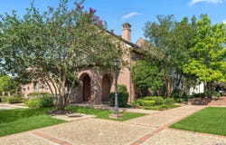 67 JAMESTOWNE CT, Baton Rouge, LA 70809