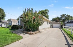 3720 Flamingo Avenue SW, Wyoming, MI 49509