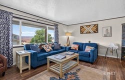 1513 Rim View Dr, Page, AZ 86040