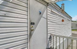 8518 Gibsonton Dr, Gibsonton, FL 33534