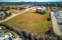 * Forward Drive, Harrison, AR 72601