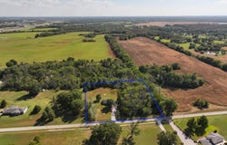 15562 E Kaw Rapids Road, Nevada, MO 64772