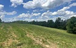 1 Hegira Road, Burkesville, KY 42717