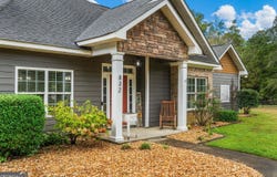 832 Voorhees Road E, Hamilton, GA 31811