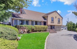 2927 Brower Avenue, Oceanside, NY 11572