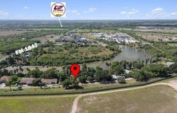 5 Aguila Dr, Los Fresnos, TX 78566