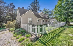 144 CHURCH STREET, DOYLESTOWN, OH 44230