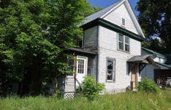47 S Pearl St, Malone, NY 12953