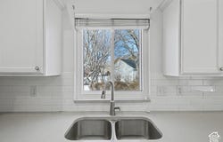 281 WINCHESTER Dr, Springville, UT 84663