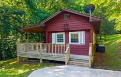 315 Cedar Hills Drive, Franklin, NC 28734