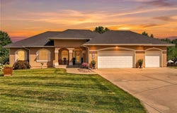 1401 Ann Circle, Excelsior Springs, MO 64024