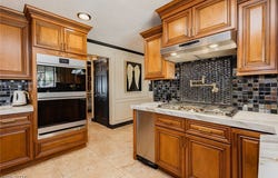 2835 S Buffalo Drive, Las Vegas, NV 89117