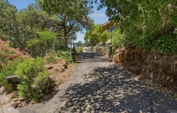 530 Westgate Drive, Napa, CA 94558