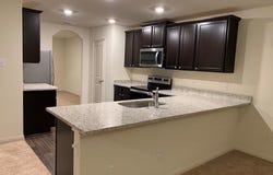 140 Allington Cir, Jarrell, TX 76537